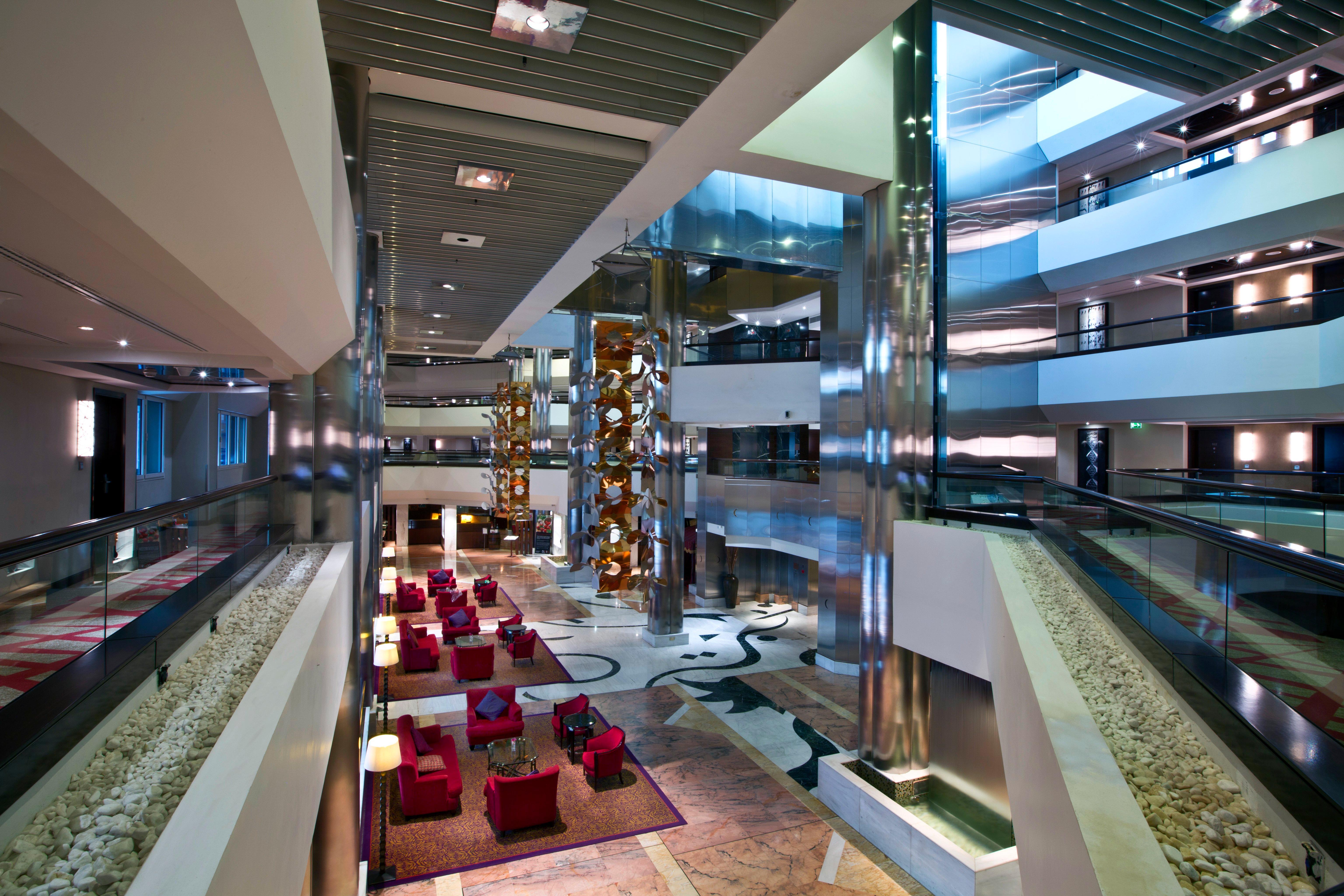 Crowne Plaza Dubai Deira, An Ihg Hotel Exterior photo